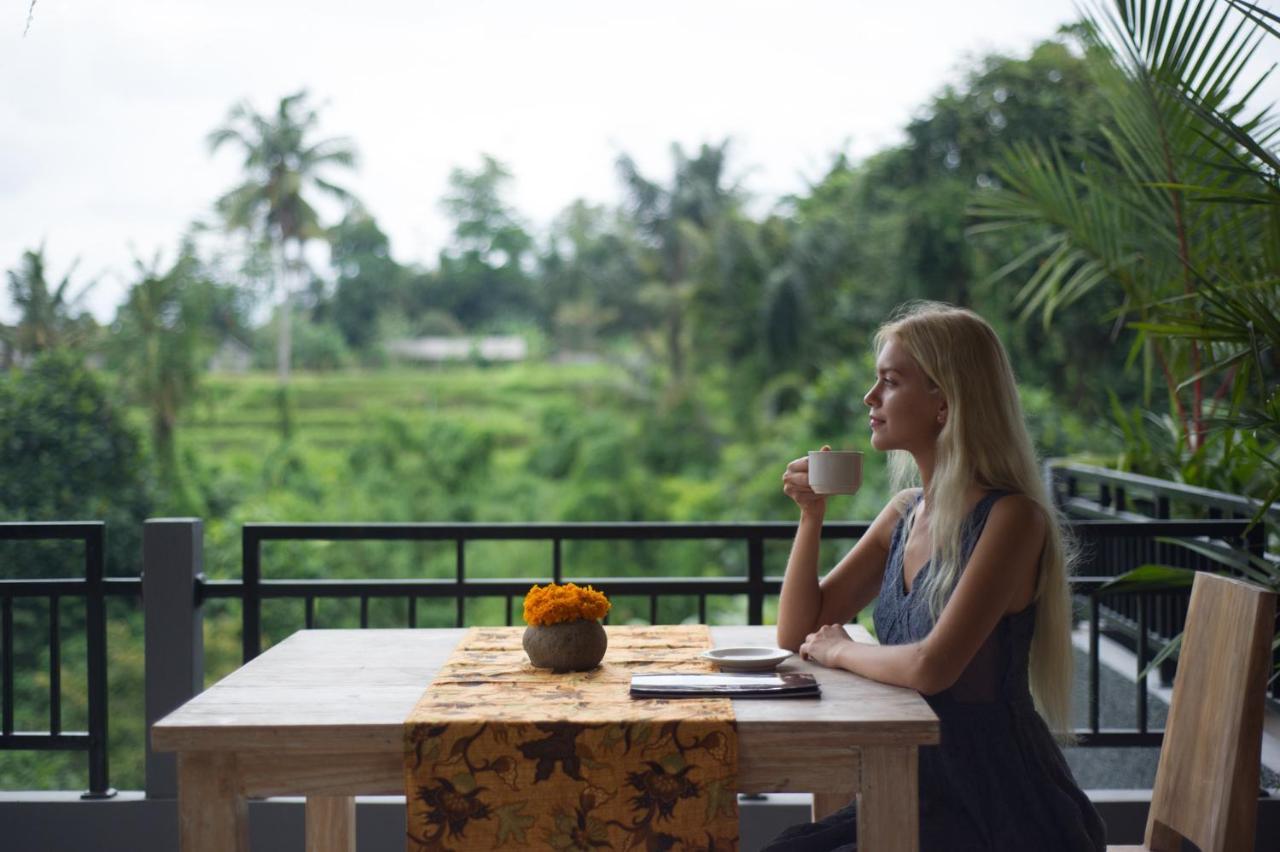 Yoga Amertham Retreat & Resort สุขาวาตี ภายนอก รูปภาพ