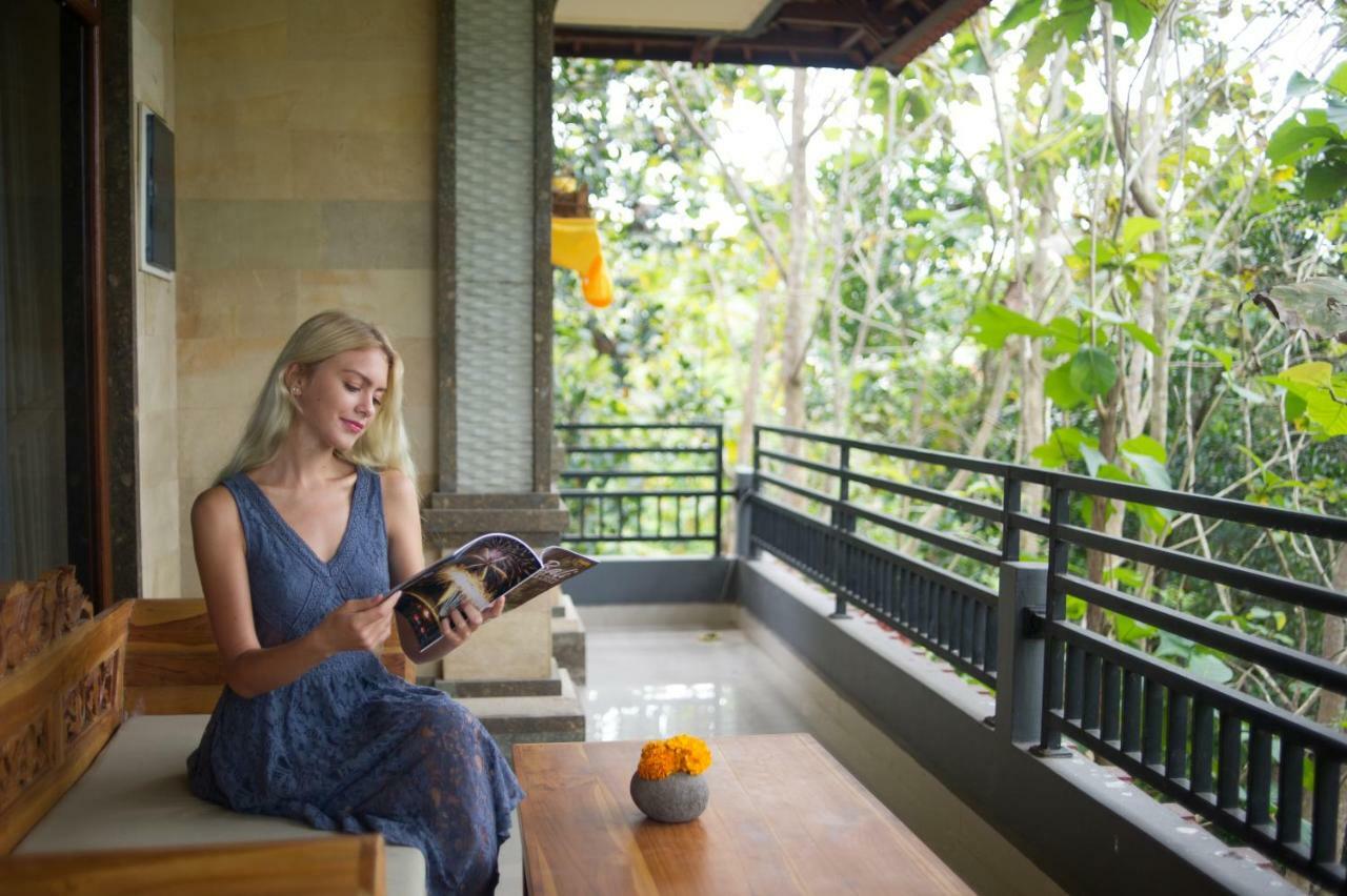 Yoga Amertham Retreat & Resort สุขาวาตี ภายนอก รูปภาพ
